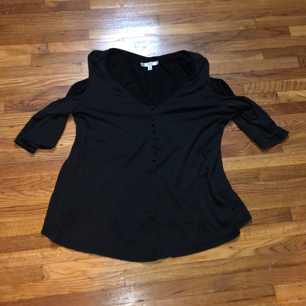 Cold shoulder 3/4 sleeve
